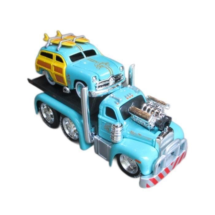Camion remorque miniature 1:64 - Muscle Machine - 1953 - Woody bleu - Planches de surf - Mixte