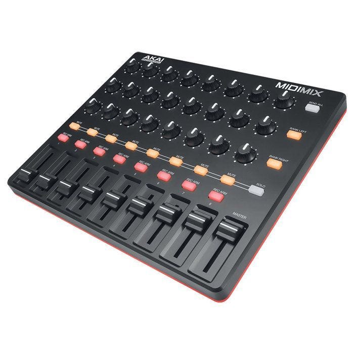 Akai Pro MIDIMIX - Contrôleur 9 faders 24 potentiomètres