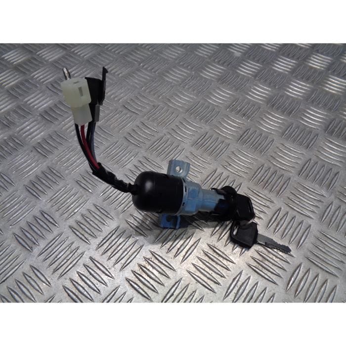 contacteur cle neiman scooter malaguti f10 f12