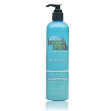 Sand, sea and sun the enviable Australian image. With bondai sands innovative dual action gradual tanning milk formula your skin