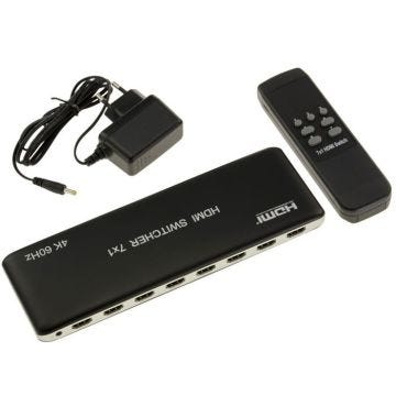 SWITCH HDMI 2.0b 4K 60Hz alimenté, 7 ports en entrée vers 1 sortie - Boitier métal, avec télécommande et alimentation