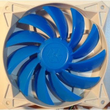 SilverStone SST-FQ122 - Série FQ Ventilateur PWM silencieux de 120mm pour ordinateur, Flux d'air performant, bleu-blanc
