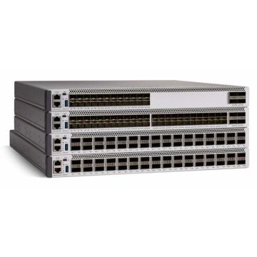CATALYST 9500 48-PORT 25/100G ONLY ADVANTAGE 0,000000 Noir