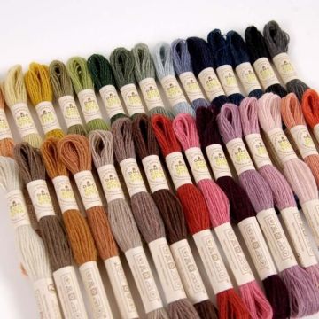 Coffret de laine - DMC - Eco Vita - 30 coloris - 100% laine Merino organique - 30 échevettes x 16 m