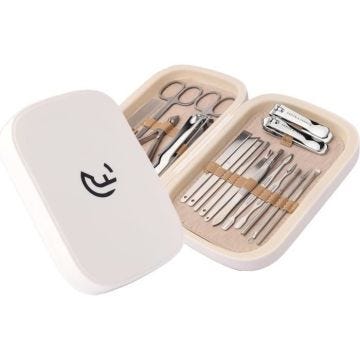 CAELYN FRANCIS Kit de manucure 18 pièces avec coupe-ongles et pédicure, outils professionnels, idéal pour les soins des ongles,154